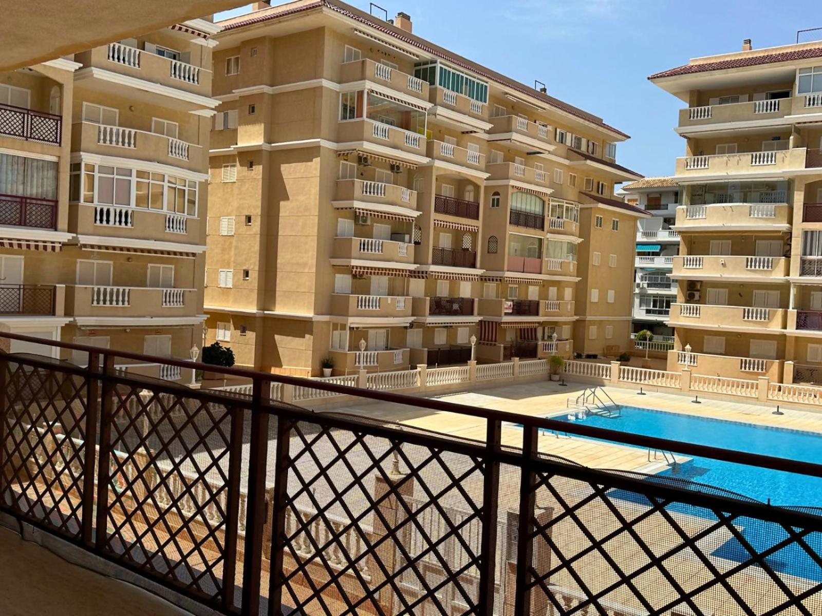 Cipres 4 Apartamento En Urbanizacion Con Piscina Torrevieja Esterno foto