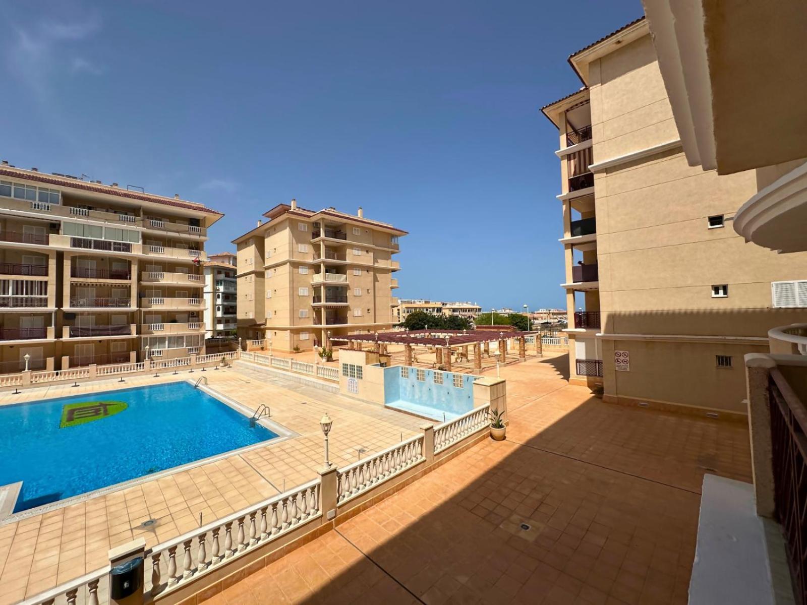 Cipres 4 Apartamento En Urbanizacion Con Piscina Torrevieja Esterno foto
