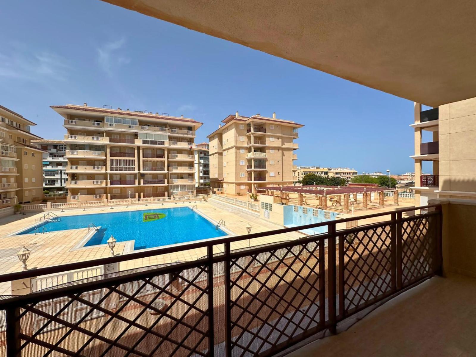 Cipres 4 Apartamento En Urbanizacion Con Piscina Torrevieja Esterno foto